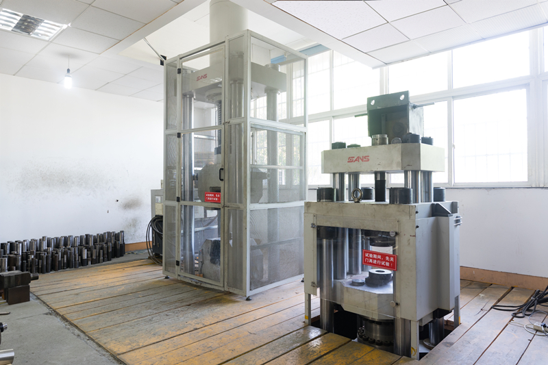 200TONE-ELECTRO-SERVO-TESTARE